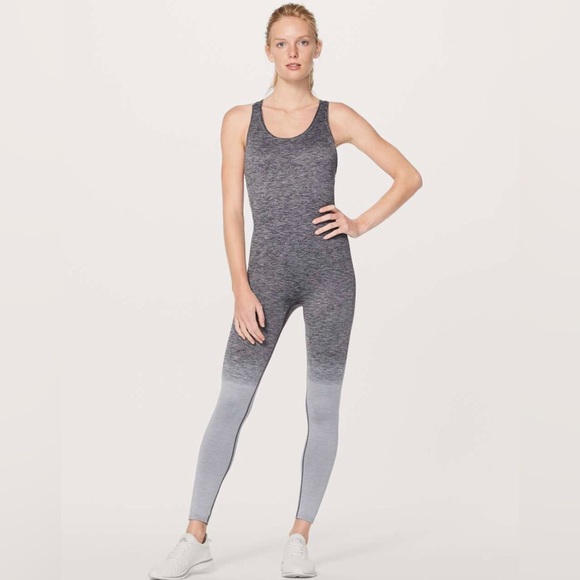 Lululemon Womens Balance & Resist Onesie Black & White - Size 8 - Picture 1 of 9